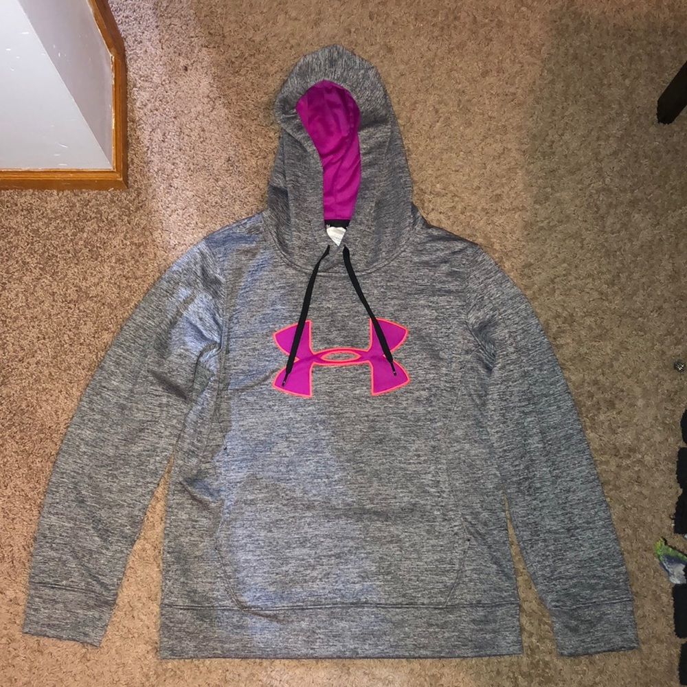 Under Armour Sweatshirt